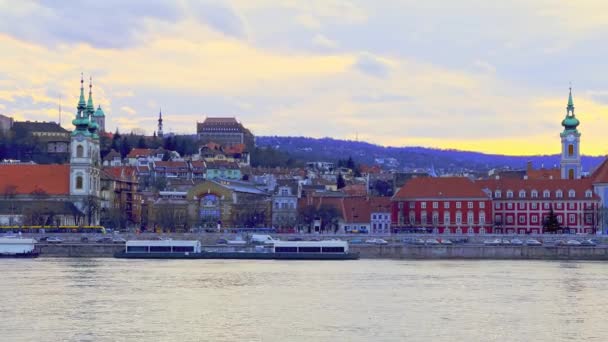 Панорама Району Буда Вид Річкою Дунай Історичними Будівлями Церквами Бастіонами — стокове відео