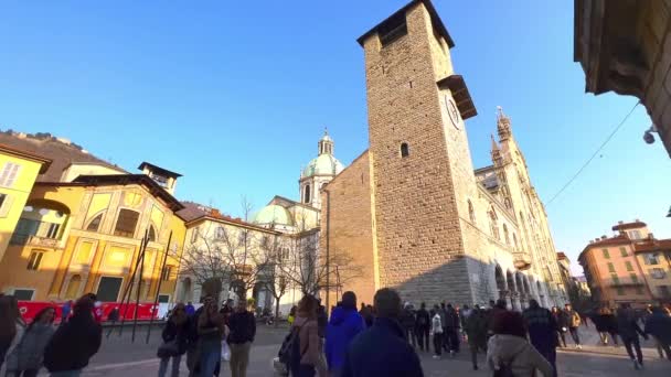 Como Italia Marzo 2022 Broletto Como Torre Del Reloj Cúpula — Vídeos de Stock