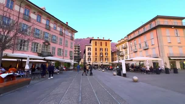 Como Italy March 2022 Панорама Площі Алессандро Вольта Відкритими Ресторанами — стокове відео