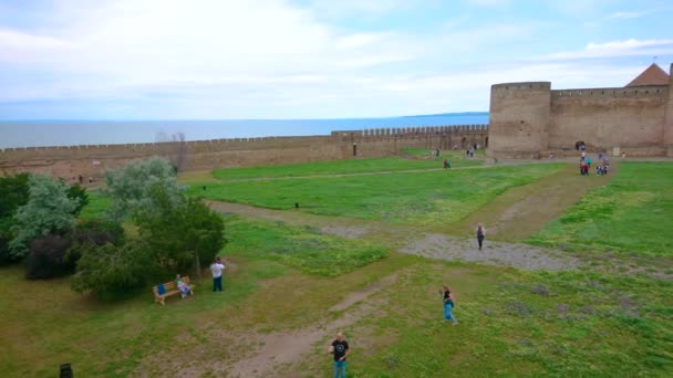 Panorama Las Ruinas Fortaleza Medieval Akkerman Corte Ciudadela Murallas Río — Vídeos de Stock