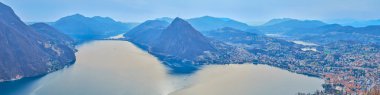 Monte Bre, Ticino, İsviçre 'den Lugano Gölü ile panoramik Alp manzarası