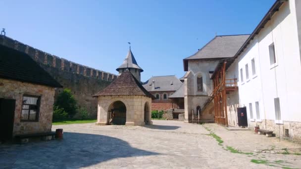 Khotyn Ukraine July 2021 Walk Courtyard Khotyn Fortress View Tall — Stock Video