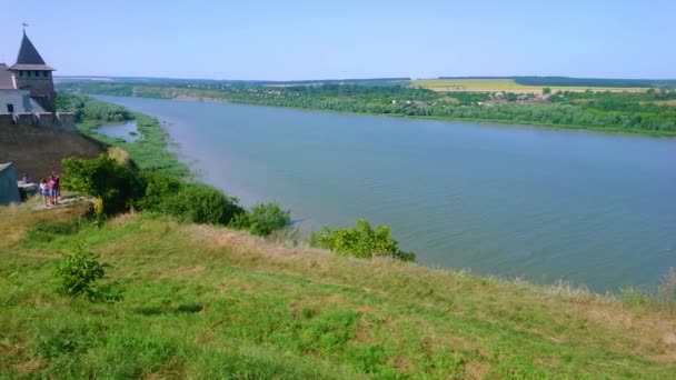 Panorama Dniester River Khotyn Fortress Seen Lush Green Hills River — Stock Video