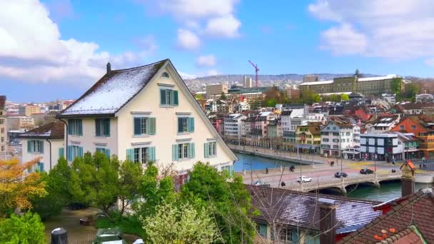 Panorama Rio Limmat Com Ponte Rudolf Brun Brucke Habitação Niederdorf — Vídeo de Stock