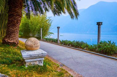 Lugano Gölü üzerindeki Park Villa Heleneum göl yolu, Lugano, İsviçre