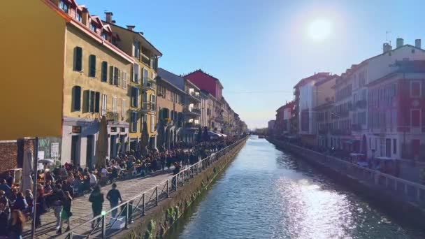 Milan Italy April 2022 Joyful Evening Naviglio Grande Canal View — 图库视频影像