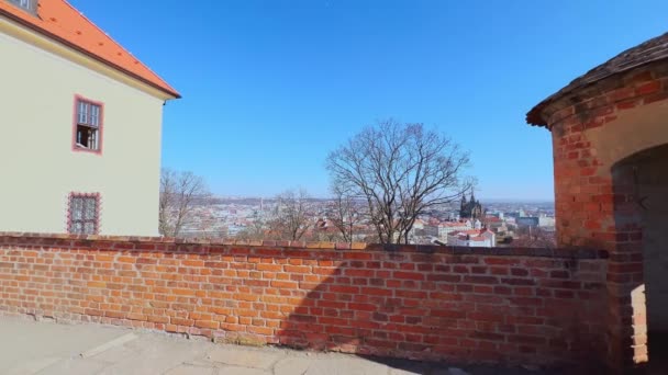 Panorama Avec Rempart Brique Tour Défensive Angle Château Médiéval Spilberk — Video