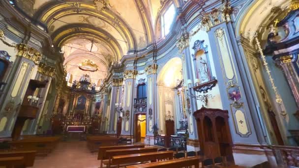 Панорамний Молитовний Зал Історичної Церкви Сан Франческо Паола Картинами Скульптурами — стокове відео