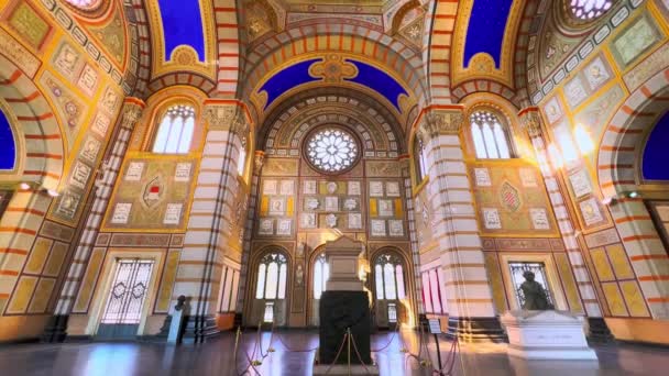 Велика Зала Fameio Monumental Cametery Мілані Італія — стокове відео