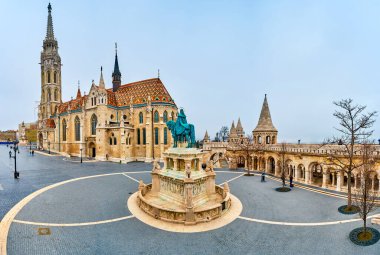 Matthias Church and statue of Stephen I of Hungary, Budapest, Hungary clipart