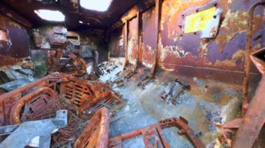 Ele geçirilen Rus askeri teçhizat ve araçları, Ukrayna Bağımsızlık Günü, Kreshchatyk Bulvarı, Kyiv, Ukrayna