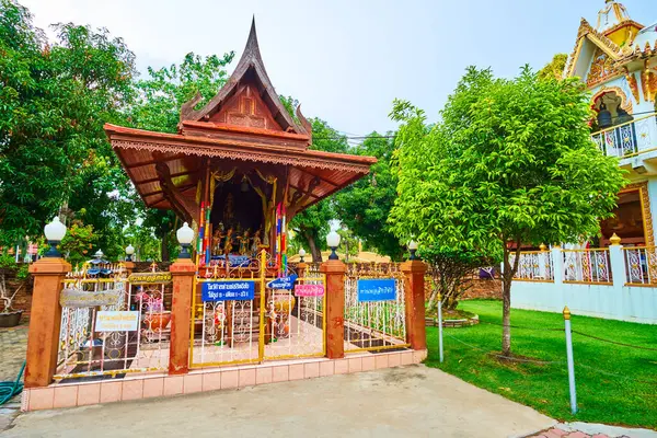 stock image The small shrine next to the Ubosot Hall in Wat Yai Chai Mongkhon complex,  Ayutthaya, Thailand