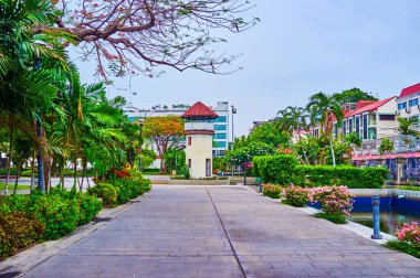 Gözlem Kulesi, Rommani Nart Park, Bangkok, Tayland 'daki eski hapishanenin kalıntıları.
