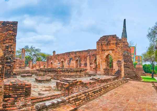 Wat Phra Si Santhe Kompleksi, Ayutthaya, Tayland harabeleri ve çedi