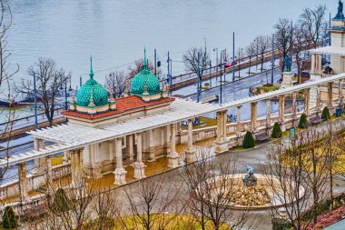 Castle Garden Çarşısı, Tuna Nehri, Gellert Tepesi ve Budapeşte, Macaristan 'daki Castle Hill' den Pest seti