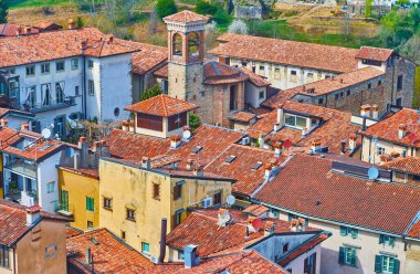 Ex-Carcere di Sant 'Agata e resti romani' nin eski çan kulesi, Citta Alta, Bergamo, İtalya 'da yer almaktadır.