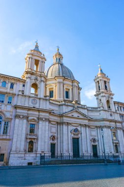 Agone Bazilikası 'ndaki Sant' Agnese (Agone 'daki Chiesa di Sant' Agnese) Piazza Navona, Roma, İtalya