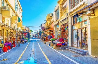Bit pazarı, sıradışı hediyelikler ve eski Jaffa, Tel Aviv, İsrail 'den ilginç hediyeler almak için en iyi yer.