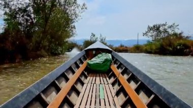 Inle Lake ve Inn Thein Creek, Myanmar 'ın hızlandırılmış bir videosu.