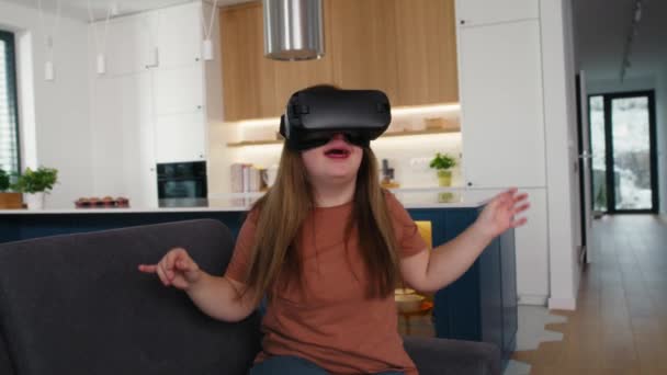 Syndrome Girl Using Virtual Reality Device Home Shot Red Helium — Stock Video