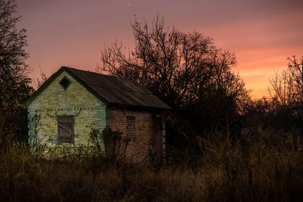 Ancienne Maison Abandonnée Dans Village — Photo