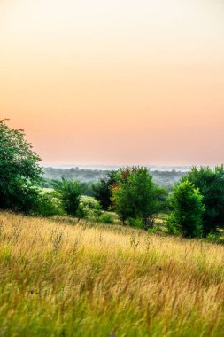 Dağlarda güzel bir gün batımı
