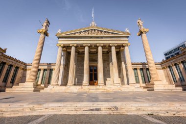 Atina, Yunanistan, 2 Mayıs 2024: Atina, Yunanistan 'daki Plato Akademisi