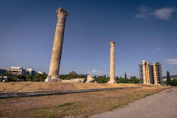 stock image Athens, Greece, May 2nd 2024: The famous temple of Olympian Zeus in the center of Athens, Greece
