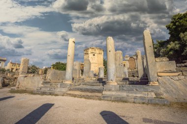 Atina, Yunanistan, 3 Mayıs 2024: Atina, Yunanistan 'ın merkezinde antik Roma Agorası