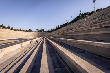 Atina, Yunanistan, 2 Mayıs 2024: Atina, Yunanistan 'ın merkezindeki ünlü Olimpiyat Panatenya Stadyumu