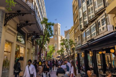 Atina, Yunanistan, 3 Mayıs 2024: Atina, Yunanistan 'ın merkezinde Rum Ortodoks Kilisesi