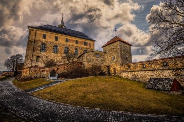 Oslo - 12 Şubat 2023: Norveç 'in Akershus i Oslo tarihi kalesi
