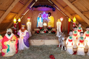 Geleneksel Noel süslemeleri, Krakow, Polonya 'da doğum sahnesi.