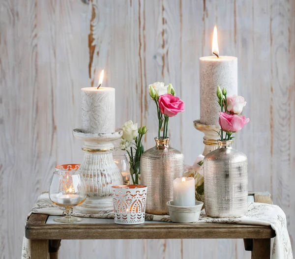 Beautiful Table Decoration Eustoma Flowers Candles Postcard Motif — Stock Photo, Image
