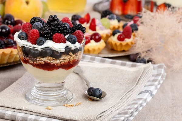 Layer Fruit Dessert Glass Container Summer Party — Stock Photo, Image
