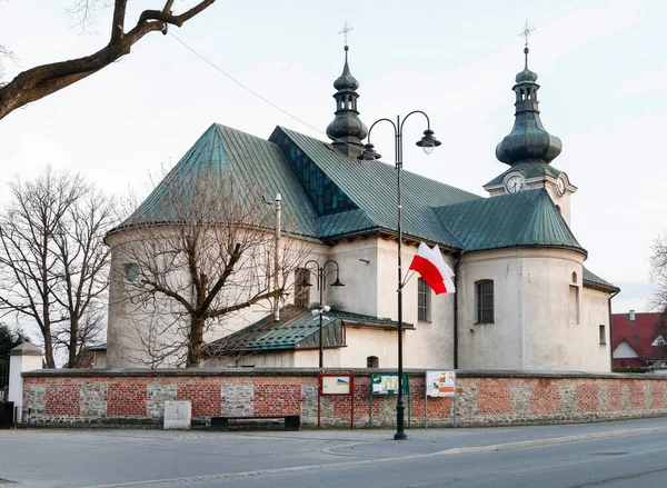波兰恰尔尼 杜纳耶茨的圣三一教堂 — 图库照片