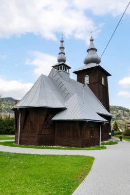 Polonya, Szczawa 'da ahşap bir kilise..