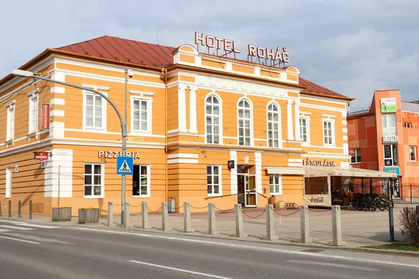 Rohac Hotel Ιδρύθηκε Xix Αιώνα Στην Πόλη Trstena Σλοβακία — Φωτογραφία Αρχείου