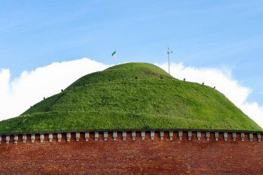 Kosciuszko Polonya ulusal lideri Tadeusz Kosciuszko, Krakow, Polonya anma Cracovians tarafından dikilmiş Höyük