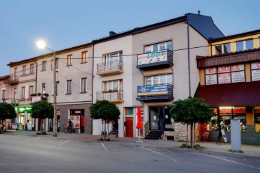 Ürdün, Polonya 'daki pazar meydanındaki büyüleyici apartman evleri..