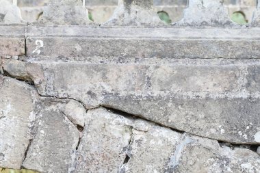 Kumtaşından yapılmış eski kalenin duvarı. Grafiksel kaynaklar