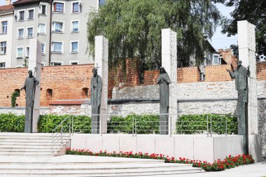 Pauline Fathers Manastırı, Krakow, Polonya 'dan modern sunak. Burası en ünlü Polonya tapınaklarından biridir. Seyyahların gideceği yer