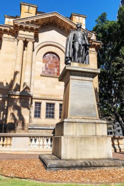 Korgeneral Sör Richard Bourke 'un Sidney, Avustralya' daki heykeli. 1831 'den 1837' ye kadar New South Wales valisi oldu..