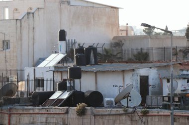 Kırık kenar mahalle gecekondu mahalleleri şehir binaları