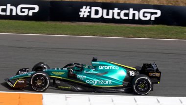 ZANDVOORT, NETHERLANDS - 2 Eylül: Lance ücretsiz antrenman sırasında Aston Martin ile Kanada 'dan yürüyüş