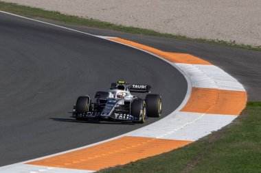 ZANDVOORT, NETHERLANDS - 2 Eylül: Japonya 'dan Yuki Tsunoda Alfa Tauri Redbull' unda ücretsiz antrenman sırasında
