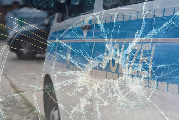 Broken Glass Police Car Symbol Violence Police — Fotografia de Stock