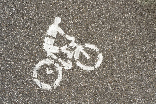 奥地利Duernstein村郊外自行车道上的标志 — 图库照片