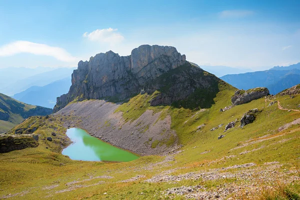 Lake Grubersee Heart Shape Haidachstellwand Mountain Rofan Alps Tirol Sunny — Stock Photo, Image