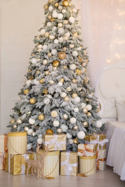 Christmas Tree Gifts Home Interior Selective Focus — Stock Photo, Image
